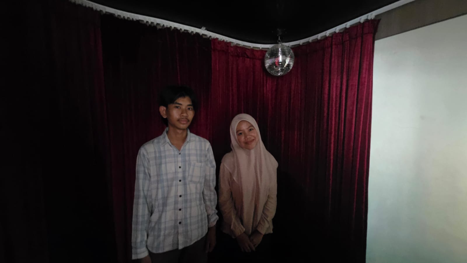 Momen Ria dan Andri